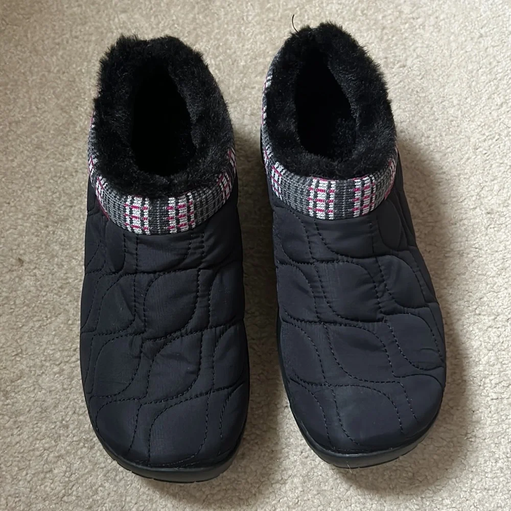 Merrell Shoes - Picture 3 of 12